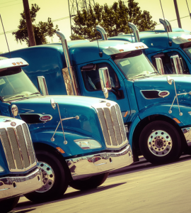 Lee más sobre el artículo Cártel de camiones: ¿Negociaran los fabricantes con los afectados por el cártel?